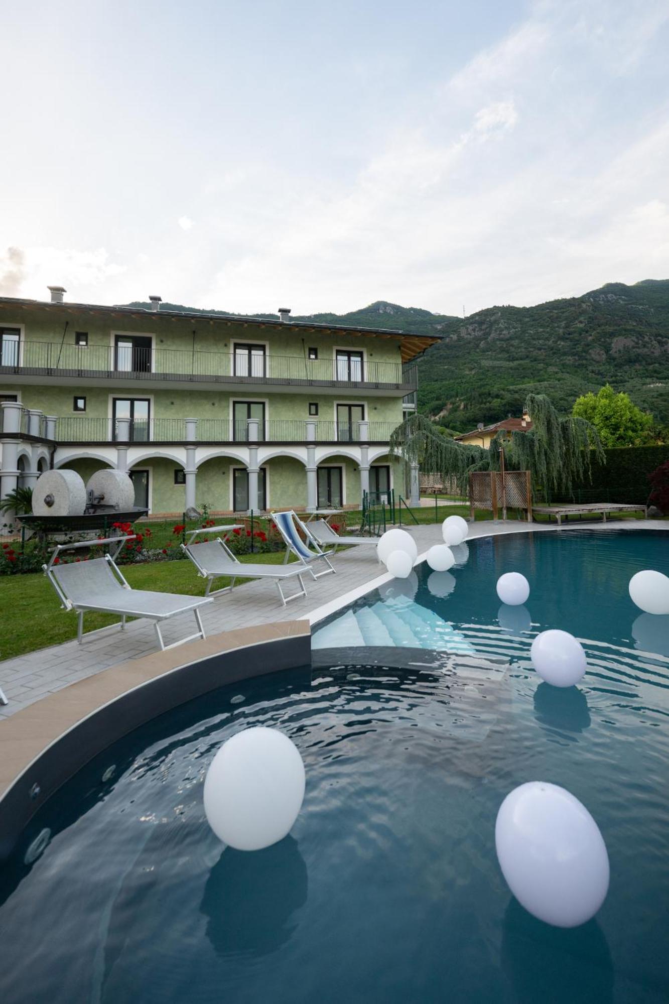 Residence Al Frantoio Arco Bagian luar foto